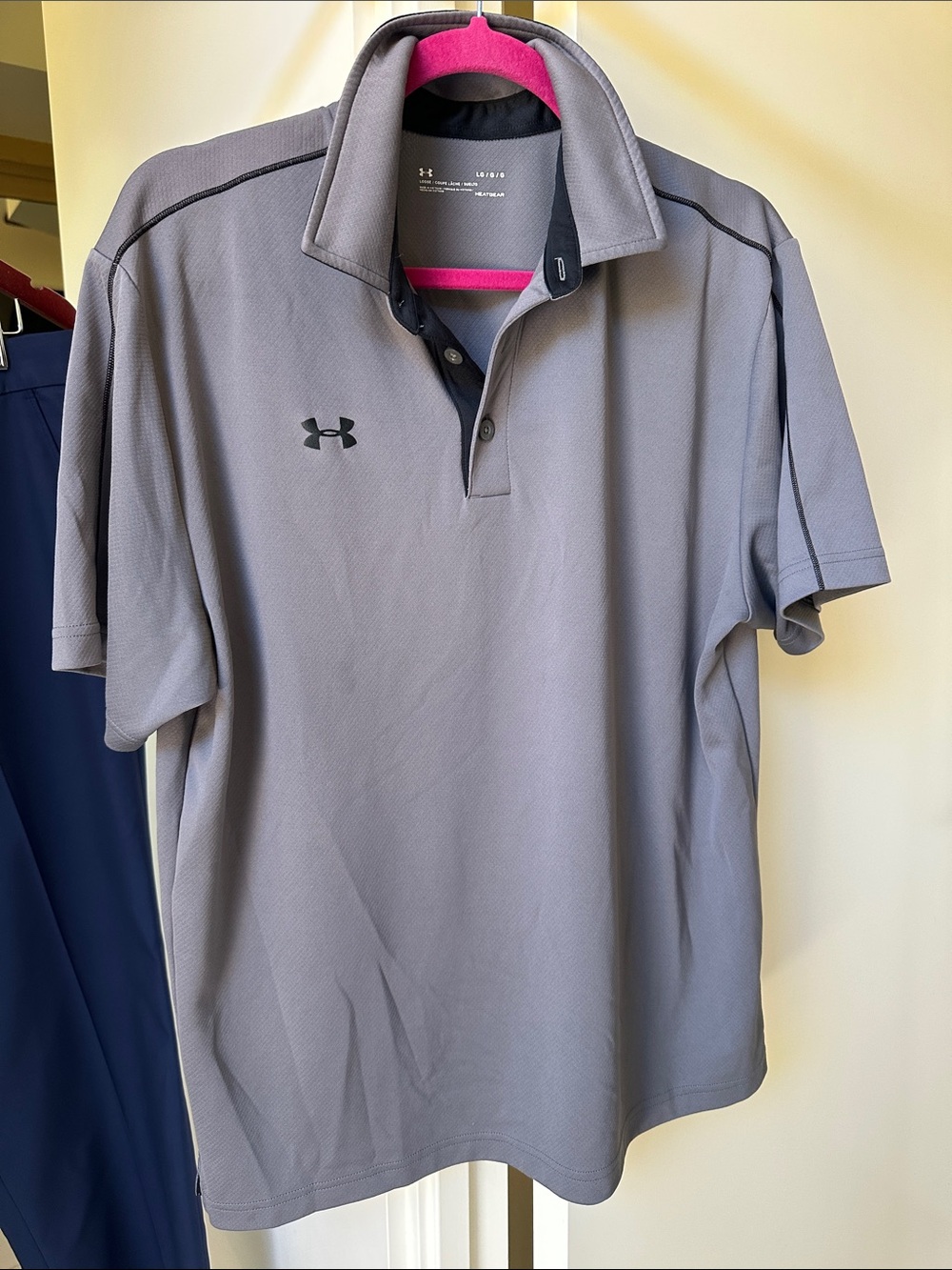 Under Armour Men’s Gray Short-Sleeve Polo – Performance Collared Shirt